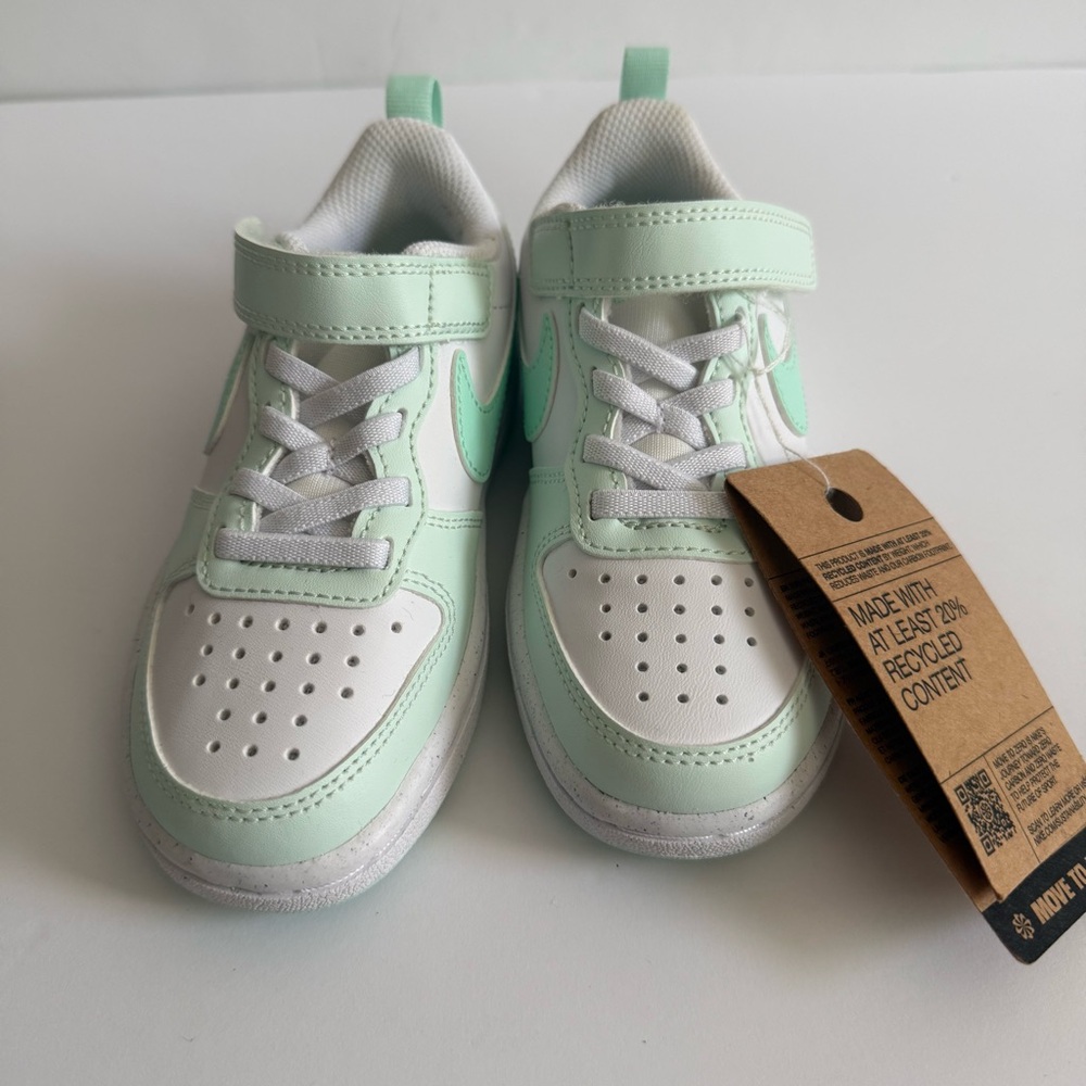 Nike Kids' Toddler Girl Sneakers in Mint and White size 10.5 - Picture 10 of 10